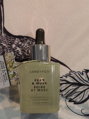 Sand And Fog Pear & Musk